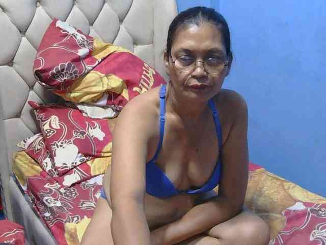 hOtGranny4u hOtGranny4u