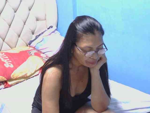 hOtGranny4u hOtGranny4u