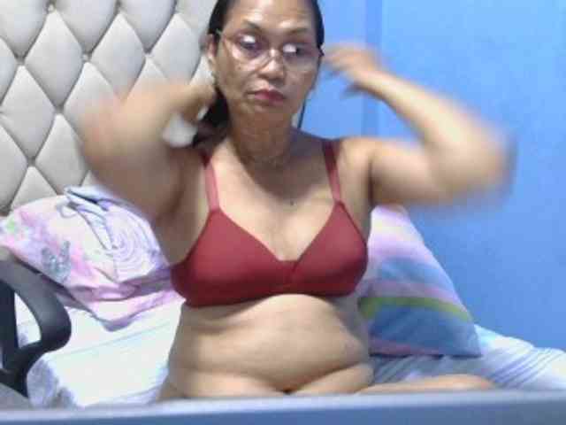 hOtGranny4u hOtGranny4u