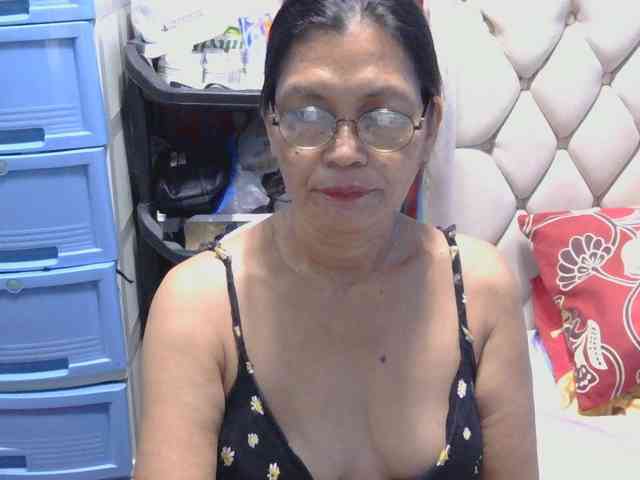 hOtGranny4u
