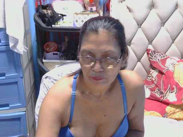 hOtGranny4u webcam