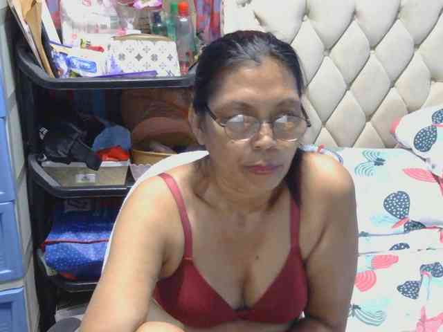 hOtGranny4u hOtGranny4u