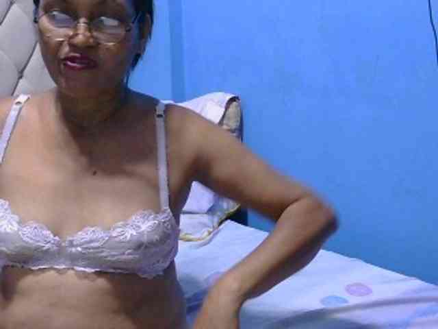 hOtGranny4u webcam
