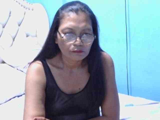 hOtGranny4u webcam
