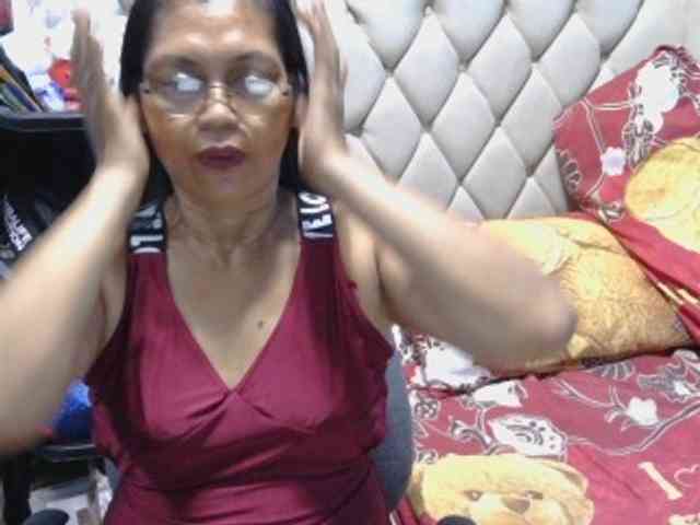 hOtGranny4u hOtGranny4u