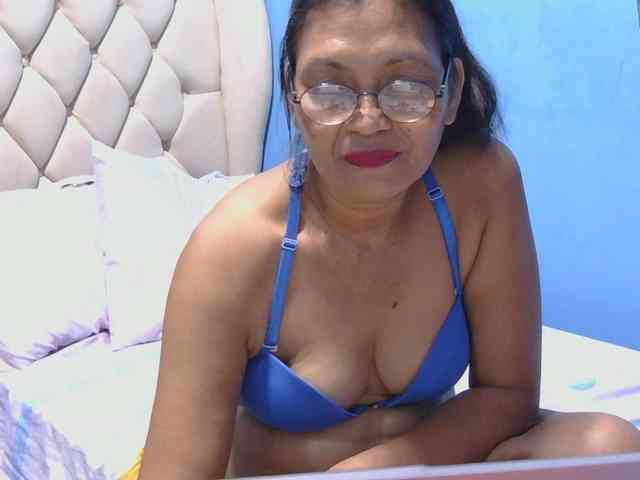 hOtGranny4u webcam