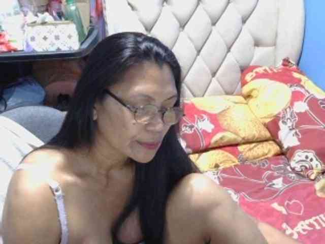 hOtGranny4u hOtGranny4u