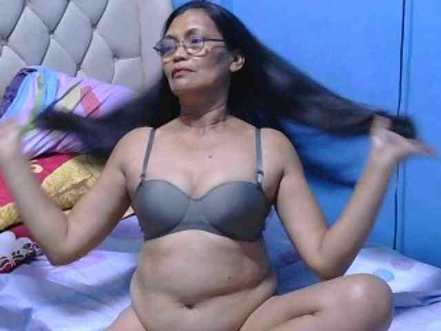 hOtGranny4u hOtGranny4u