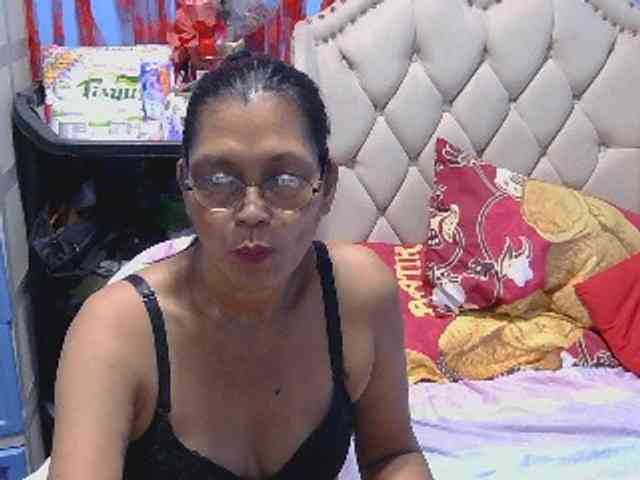 hOtGranny4u