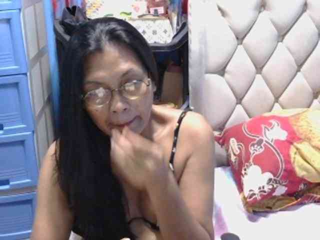 hOtGranny4u webcam