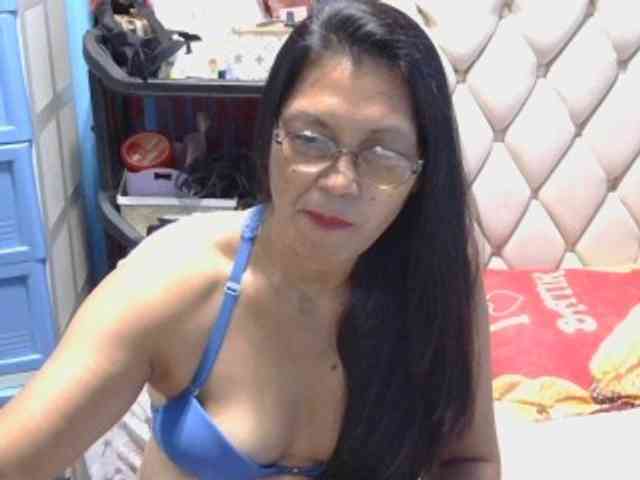 hOtGranny4u webcam