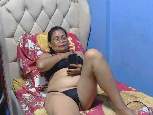 hOtGranny4u hOtGranny4u