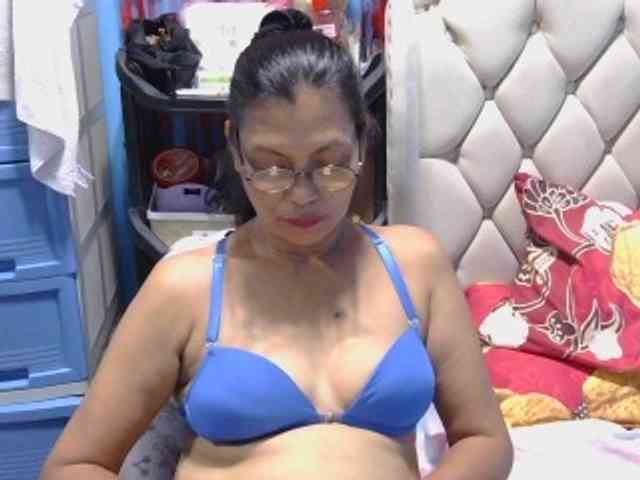 hOtGranny4u webcam