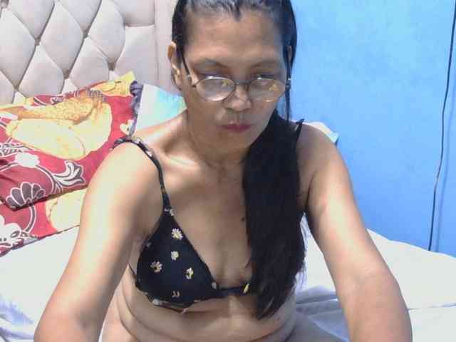 hOtGranny4u hOtGranny4u