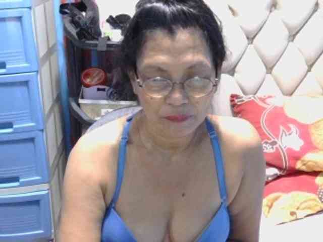 hOtGranny4u webcam