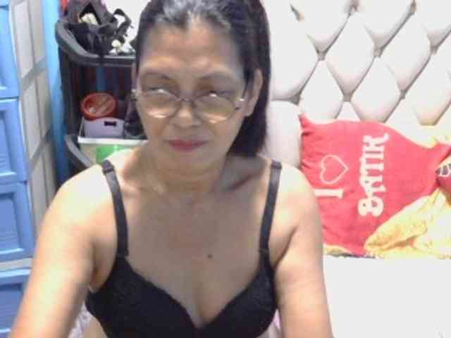 hOtGranny4u webcam