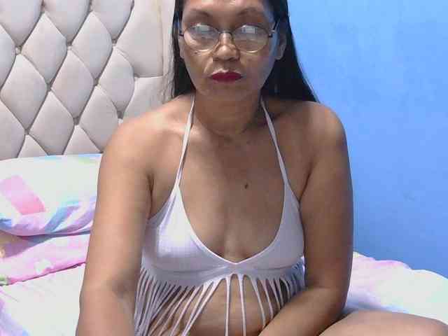 hOtGranny4u webcam