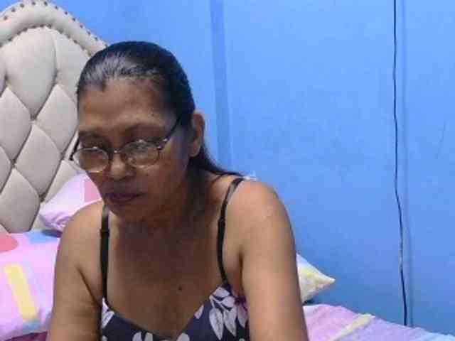 hOtGranny4u webcam