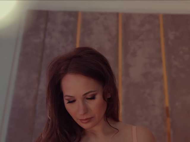 MilaDYstarlig's BongaCams show and profile