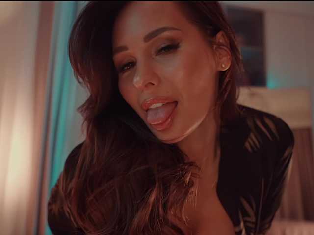 MilaDYstarlig's BongaCams show and profile