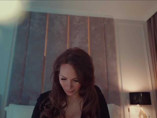 MilaDYstarlig's BongaCams show and profile