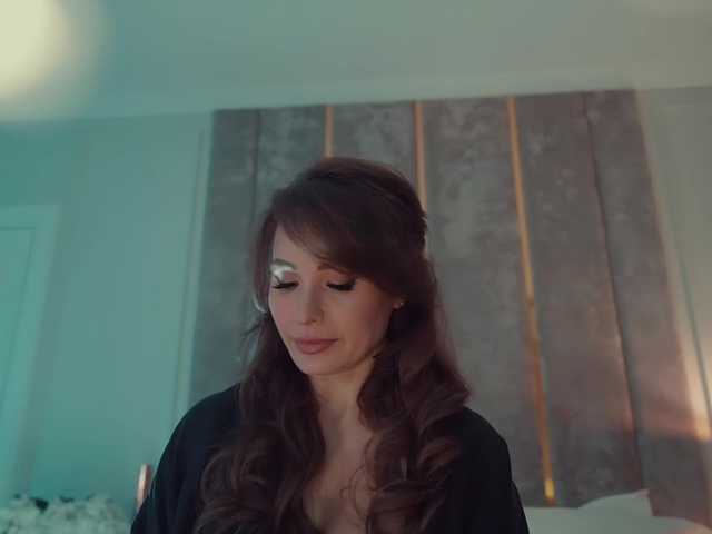 MilaDYstarlig's BongaCams show and profile