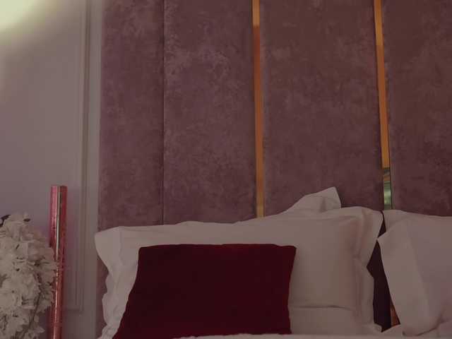 MilaDYstarlig's BongaCams show and profile