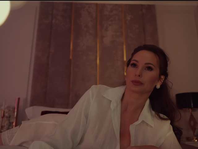 MilaDYstarlig's BongaCams show and profile