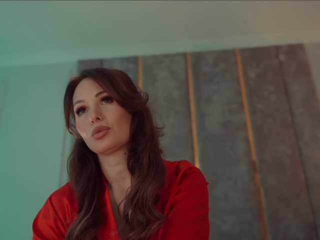 MilaDYstarlig's BongaCams show and profile