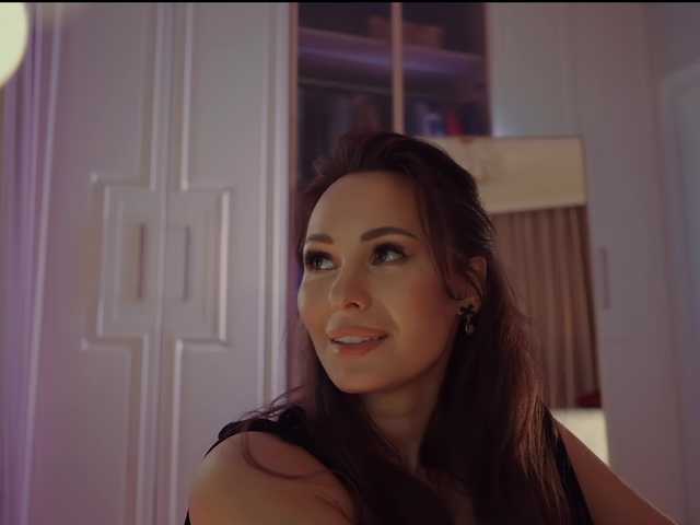 MilaDYstarlig's BongaCams show and profile