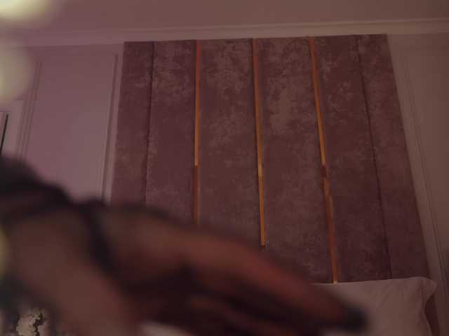 MilaDYstarlig's BongaCams show and profile