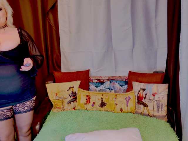 stiphlermom live sex