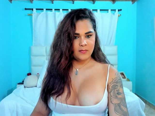 shadiaorozco's BongaCams show and profile