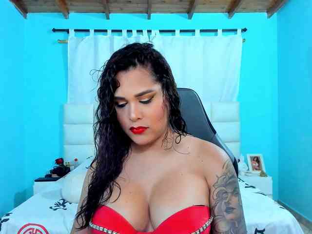 shadiaorozco webcam