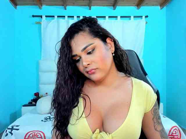 shadiaorozco webcam