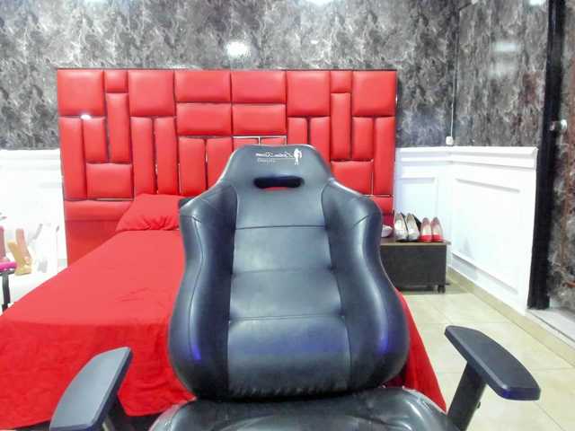 Preview of ladyxmilf