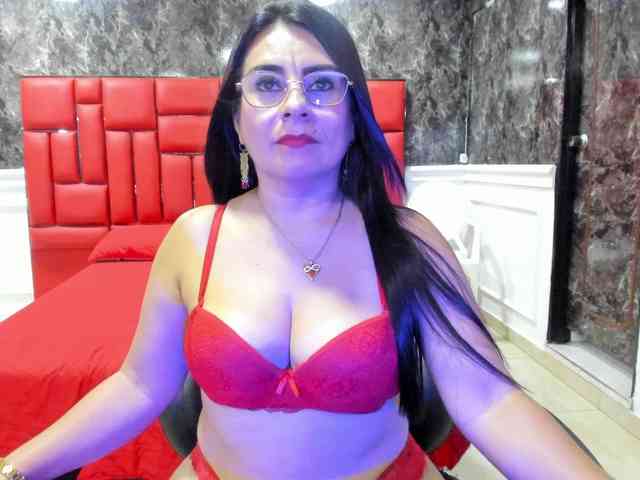 Ladyxmilf webcam