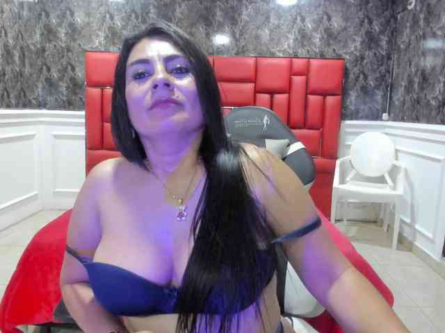 Ladyxmilf webcam