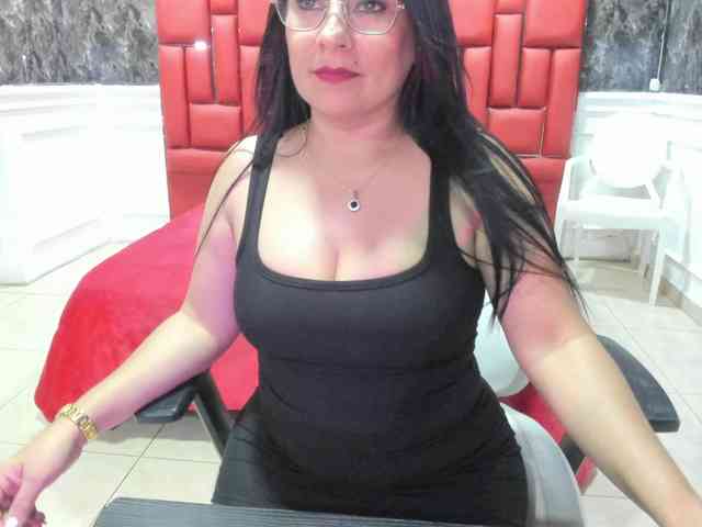 Ladyxmilf webcam