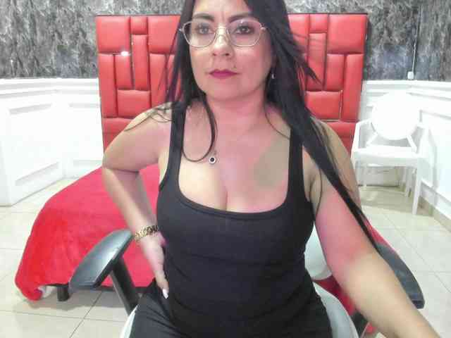 Ladyxmilf webcam
