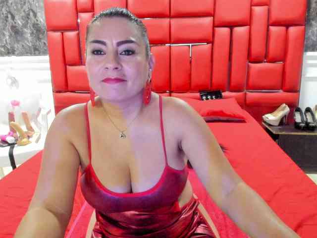 Ladyxmilf webcam