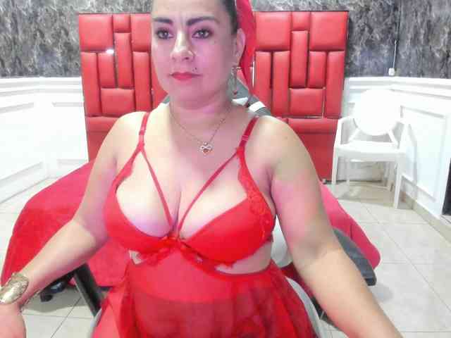 Ladyxmilf webcam