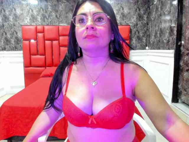 Ladyxmilf webcam