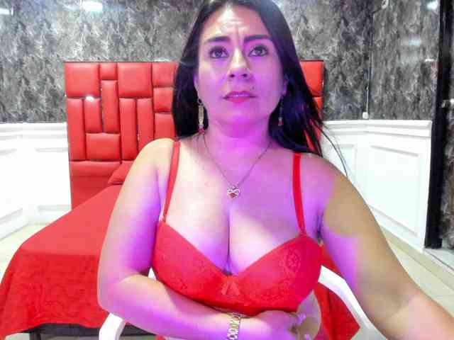 Ladyxmilf webcam