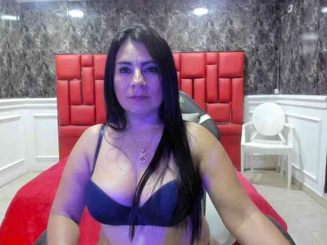 Ladyxmilf webcam