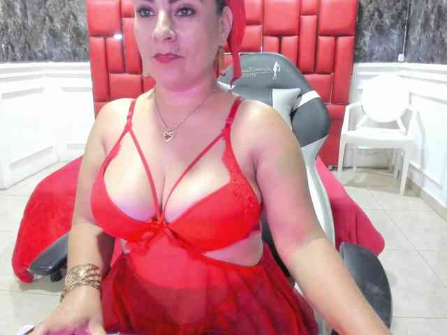 Ladyxmilf webcam