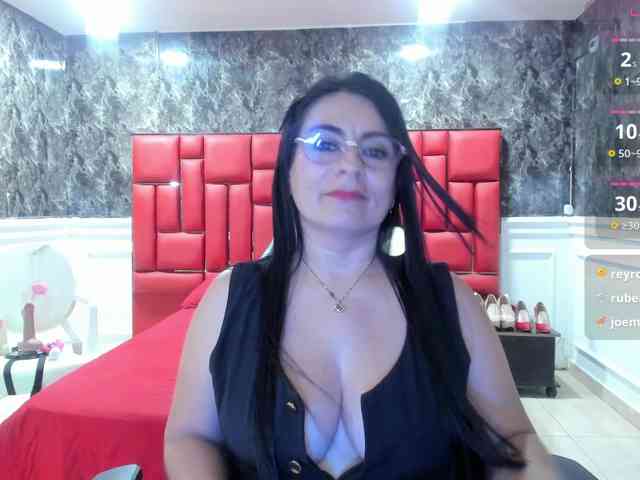 Ladyxmilf webcam