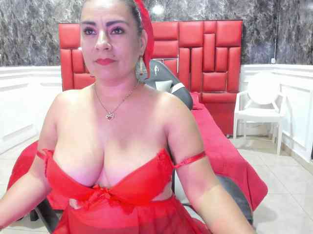 Ladyxmilf webcam
