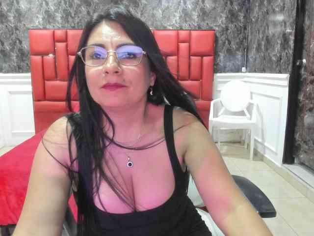 Ladyxmilf webcam