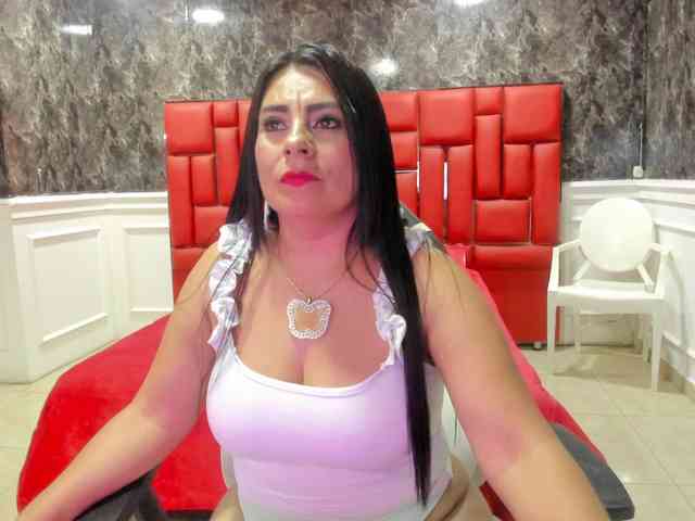 Ladyxmilf webcam